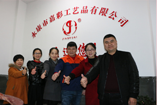 Shenzhen wealth xing liang MeiPing general manager of the company, after a few years ago on a commission basis for protocol flower brand
